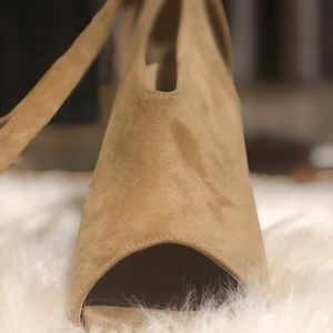 JustFab Annabella Ankle Tie Heeled Sandal Size10